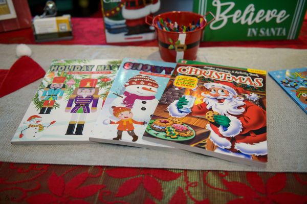 Libros infantiles sobre la mesa